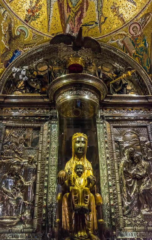 Virgen de Montserrat